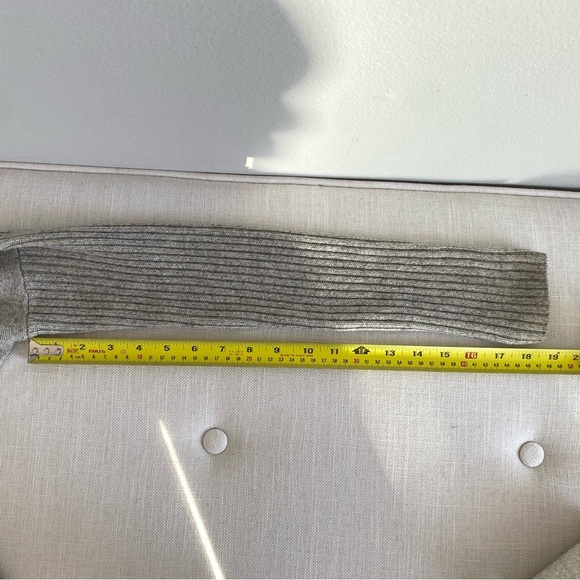 PURE Collection Wool Cashmere Gray Cardigan Size 4 - Picture 7 of 12